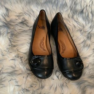 Sofft black leather flats